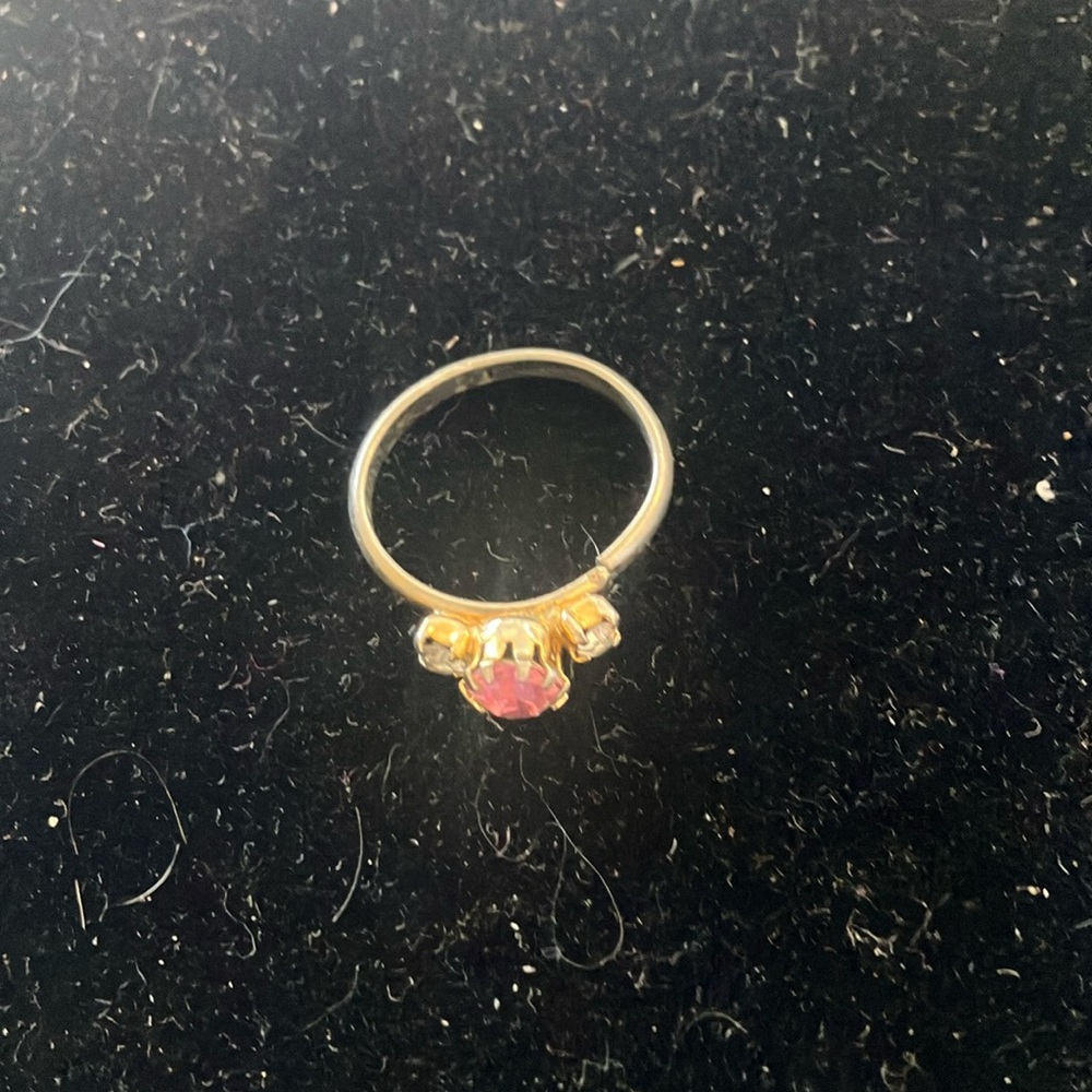 Ladies adjustable ring